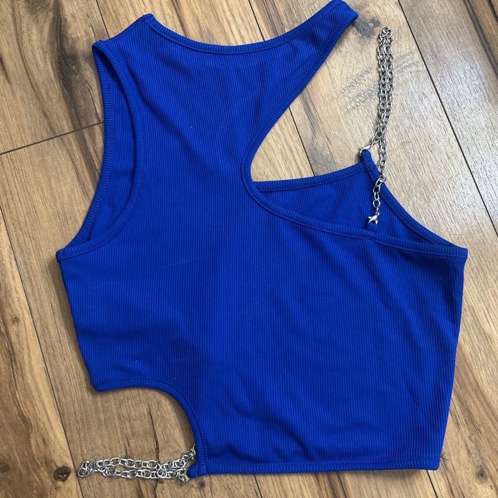 Blue Chained Crop